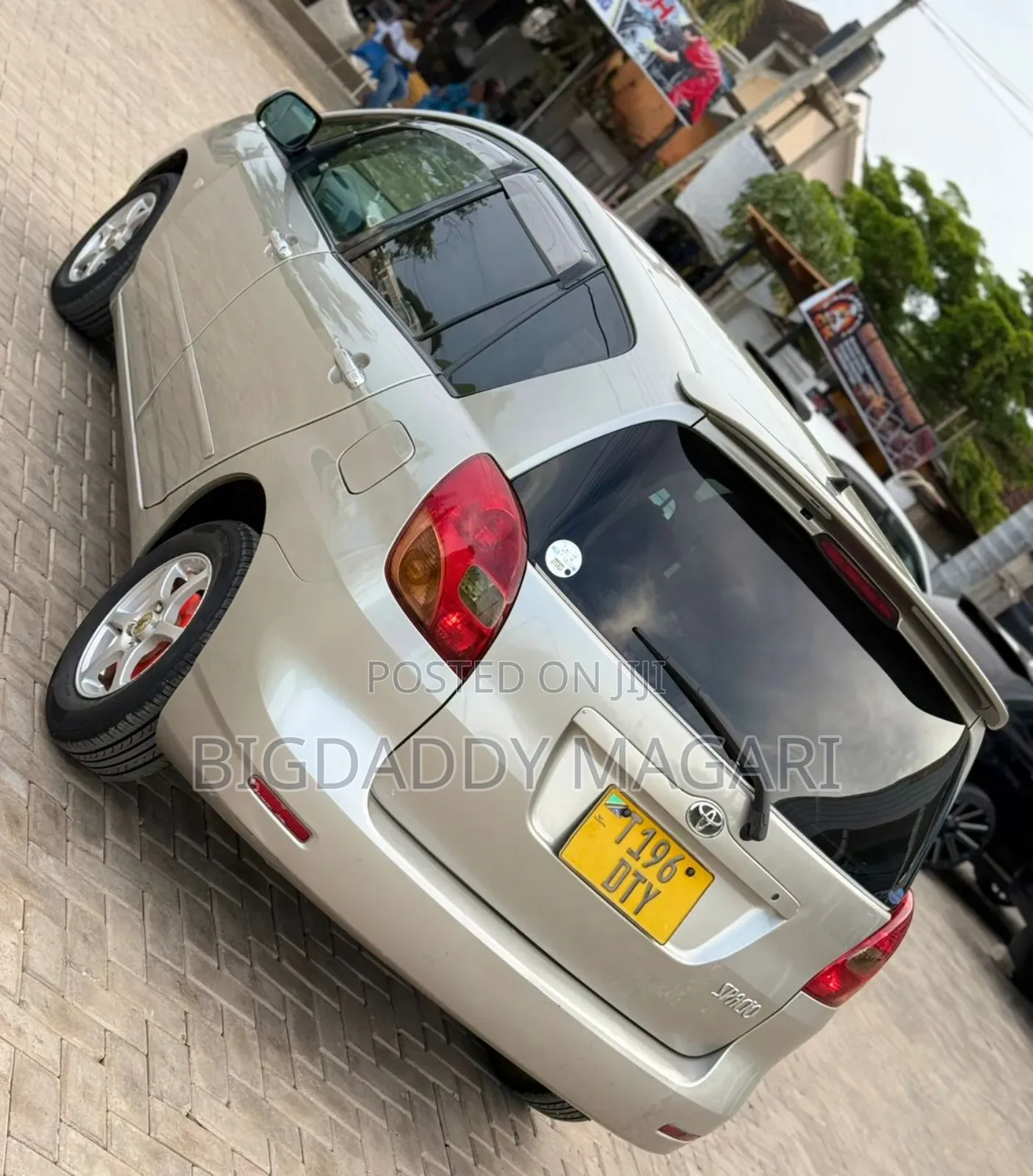 Toyota Corolla Spacio 2004