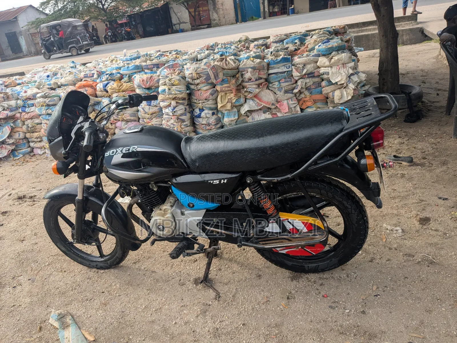 Bajaj Boxer 125 2025 Black