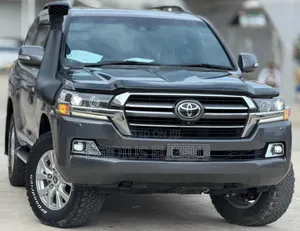 Toyota Land Cruiser 2020 Gray