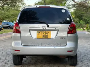 Toyota Corolla Spacio 2003 Silver