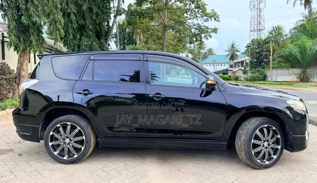 Toyota Vanguard 2009 Black