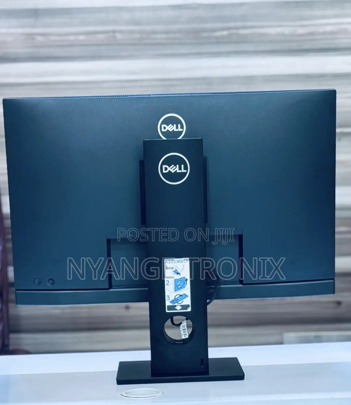 Desktop Computer Dell Optiplex 7070 8GB Intel Core i5 SSD 256GB