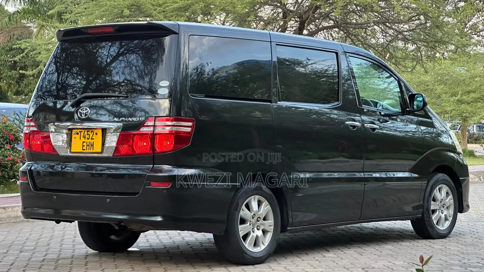 Toyota Alphard 2008 Black