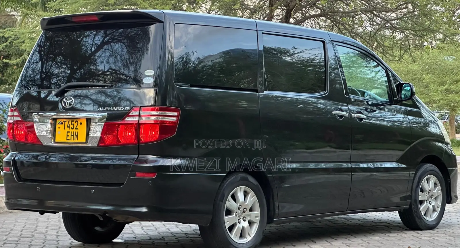 Toyota Alphard 2008 Black