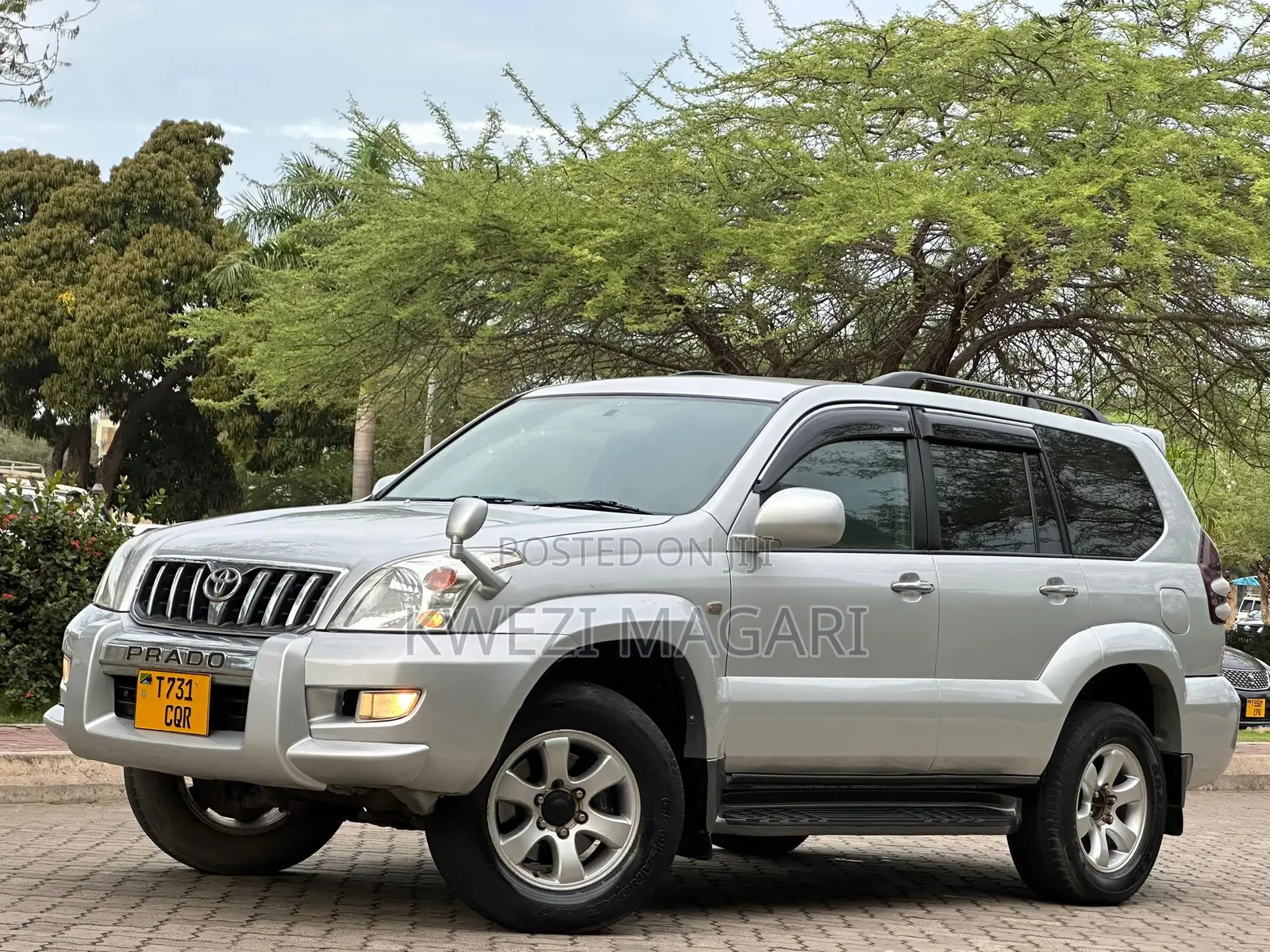 Toyota Land Cruiser Prado 2005 Silver