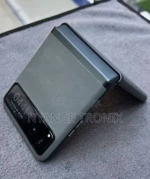 New Motorola Razr 40 256 GB Gray