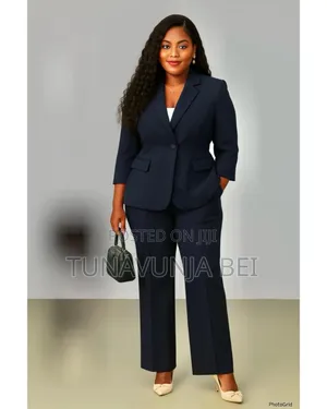 Three Quarter Ladies Suit / Big Size