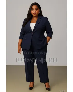 Three Quarter Ladies Suit / Big Size