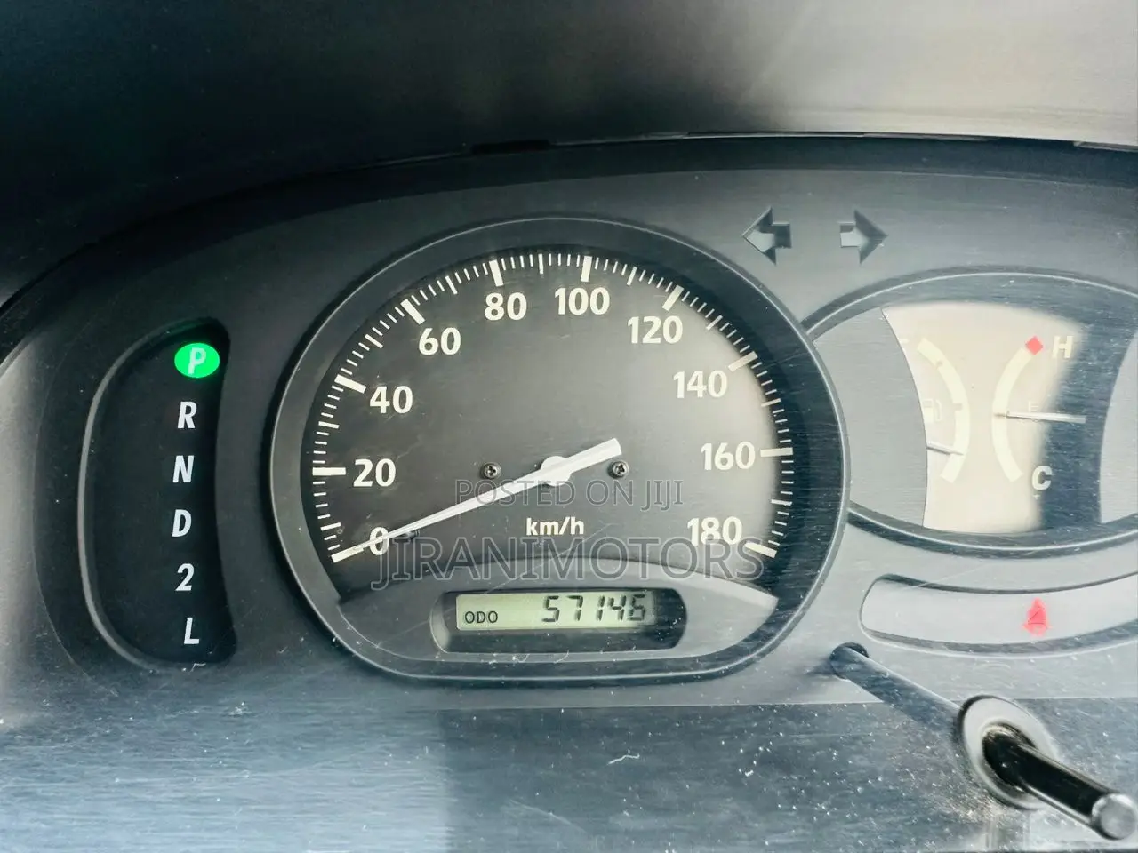 Toyota LiteAce Noah 2000 White