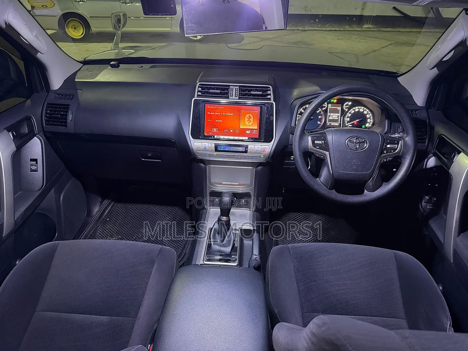 Toyota Land Cruiser Prado 2018 White
