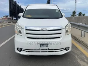 Toyota Noah 2008 White