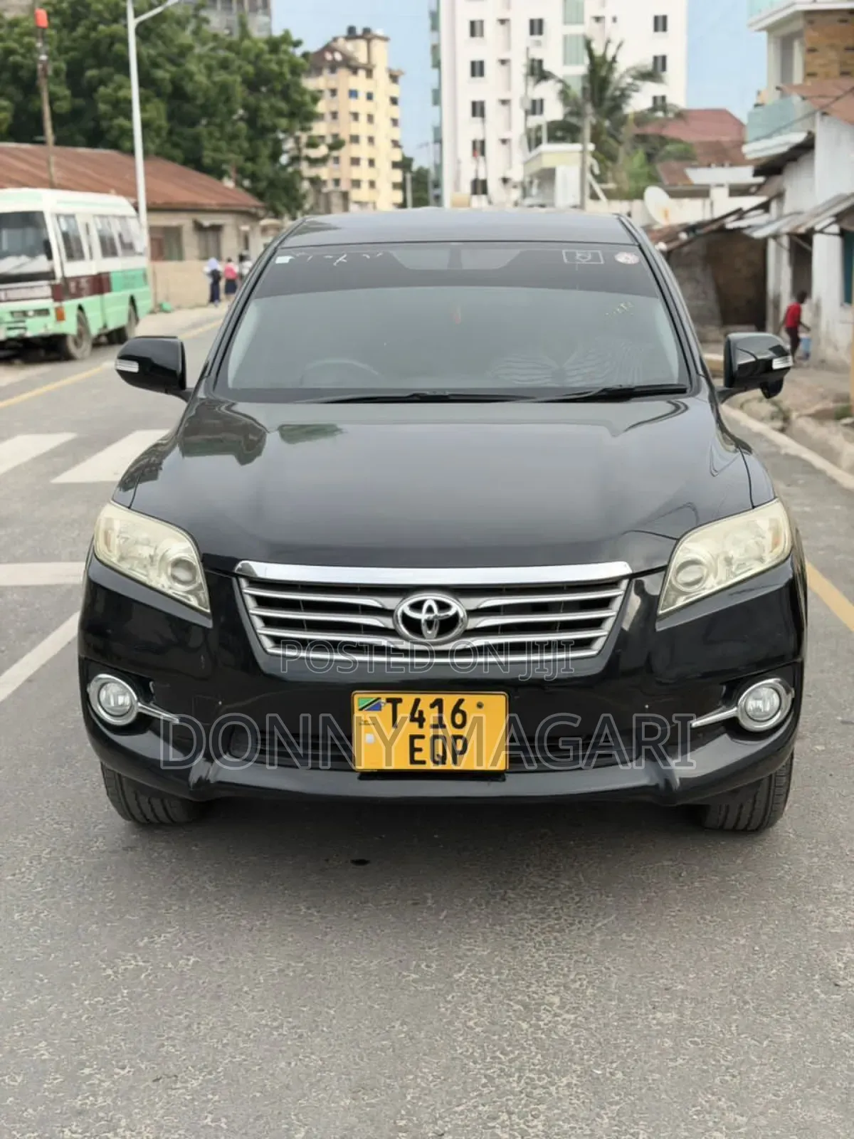 Toyota Vanguard 2010 Black