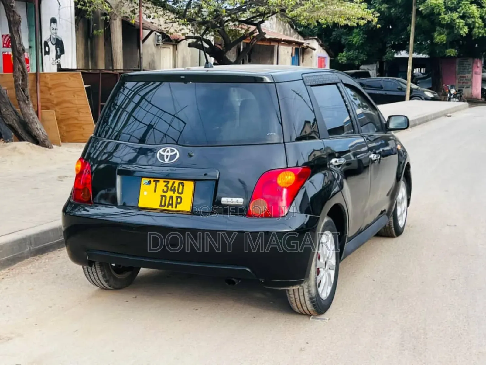 Toyota IST 2005 Black