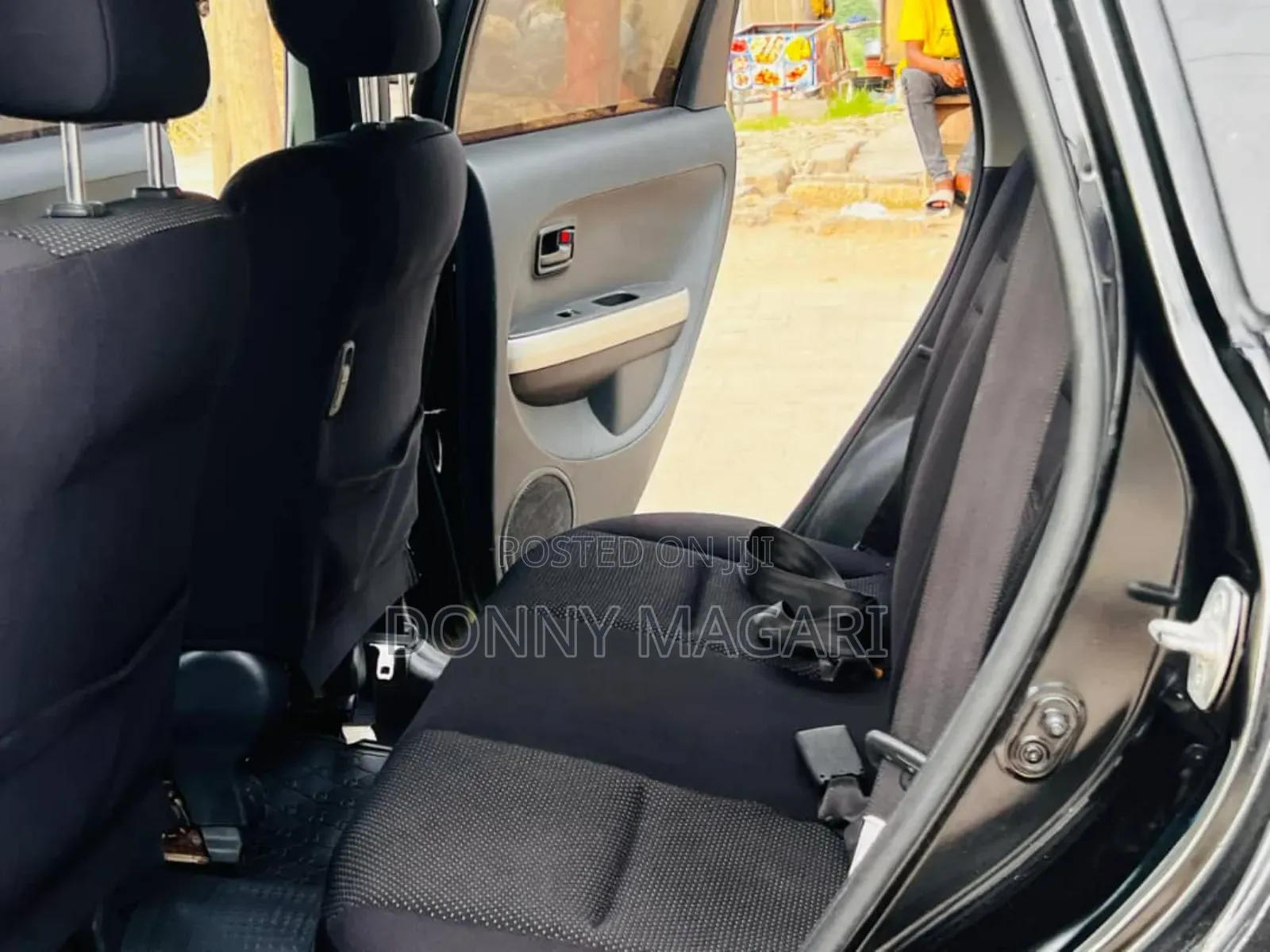 Toyota IST 2005 Black