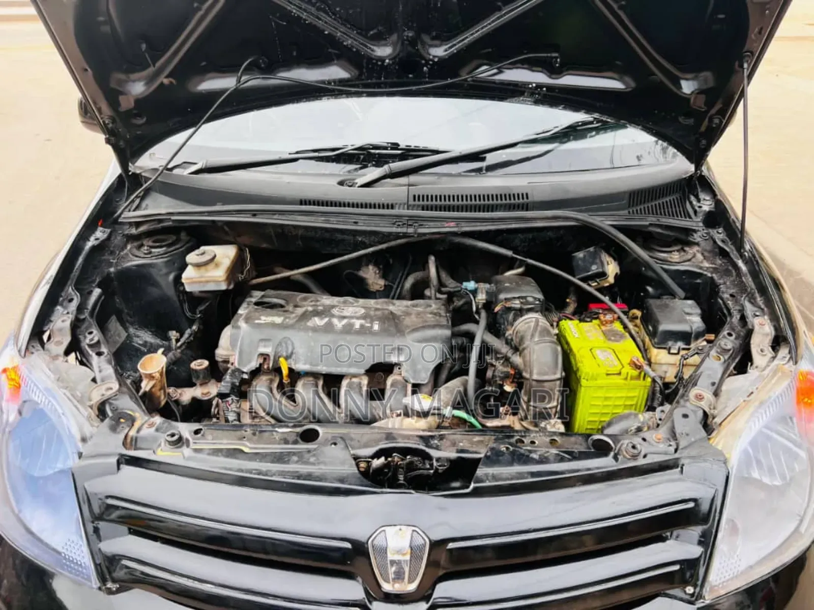 Toyota IST 2005 Black