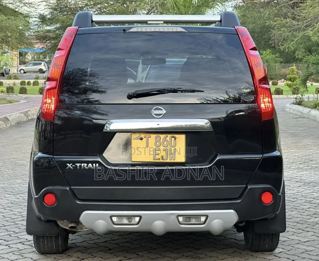 Nissan X-Trail 2.0 Petrol XE 2009 Black