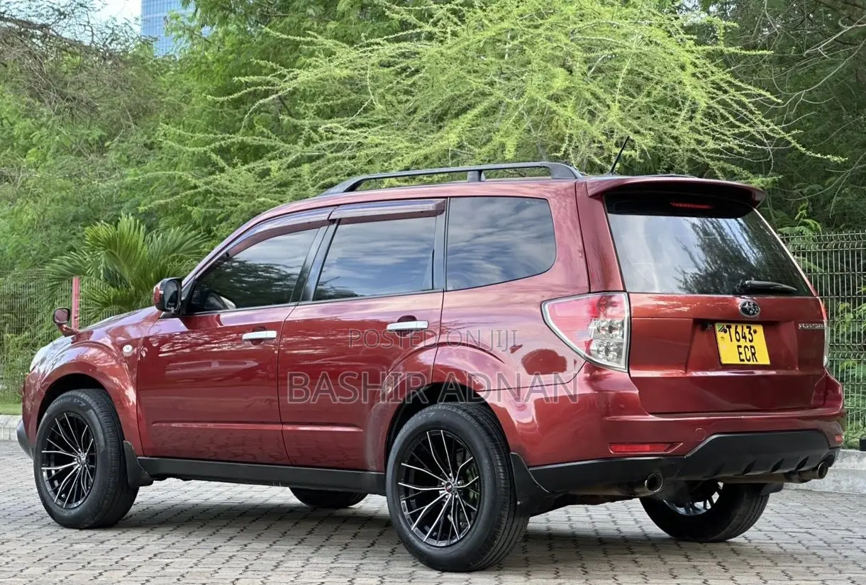 Subaru Forester 2009 Maroon