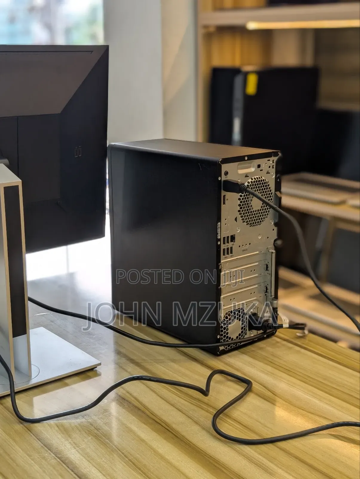 New Desktop Computer HP ProDesk 600 G6 16GB Intel Core i5 HDD 1T