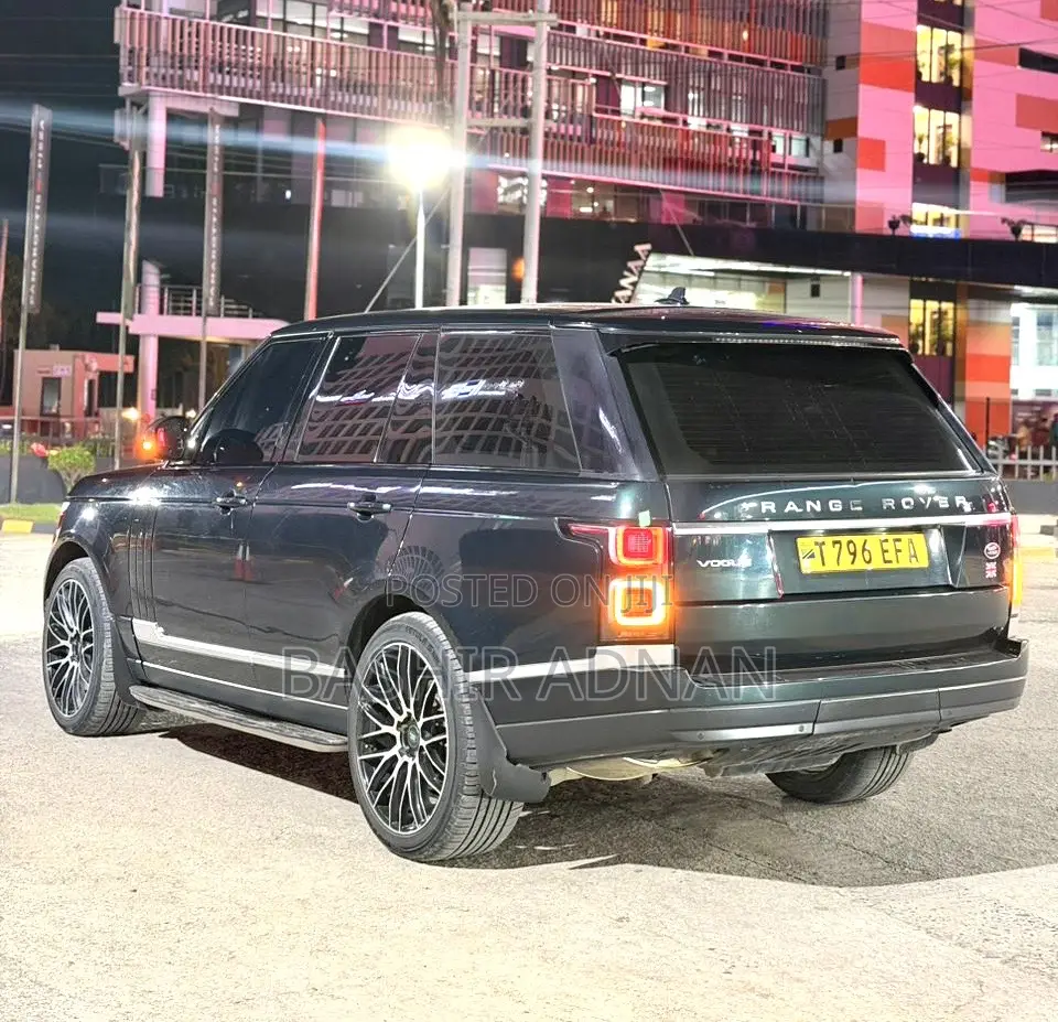 Land Rover Range Rover Vogue 2017 Green