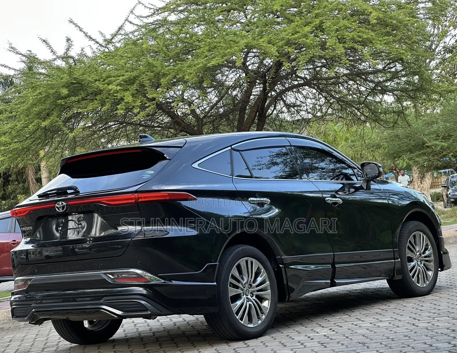 Toyota Harrier 2021 Black