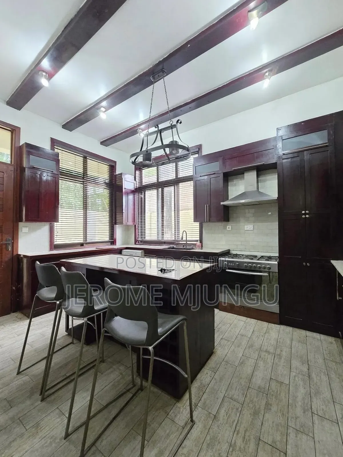 Furnished 4bdrm Villa in Mikocheni for rent