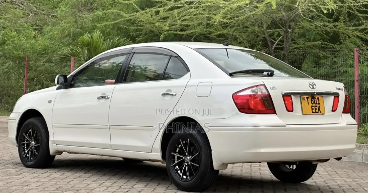 Toyota Premio 2006 Silver