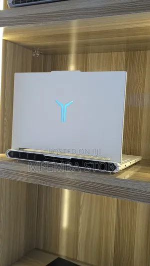 New Laptop Lenovo Legion 5 32GB AMD Ryzen 9 SSD 1T