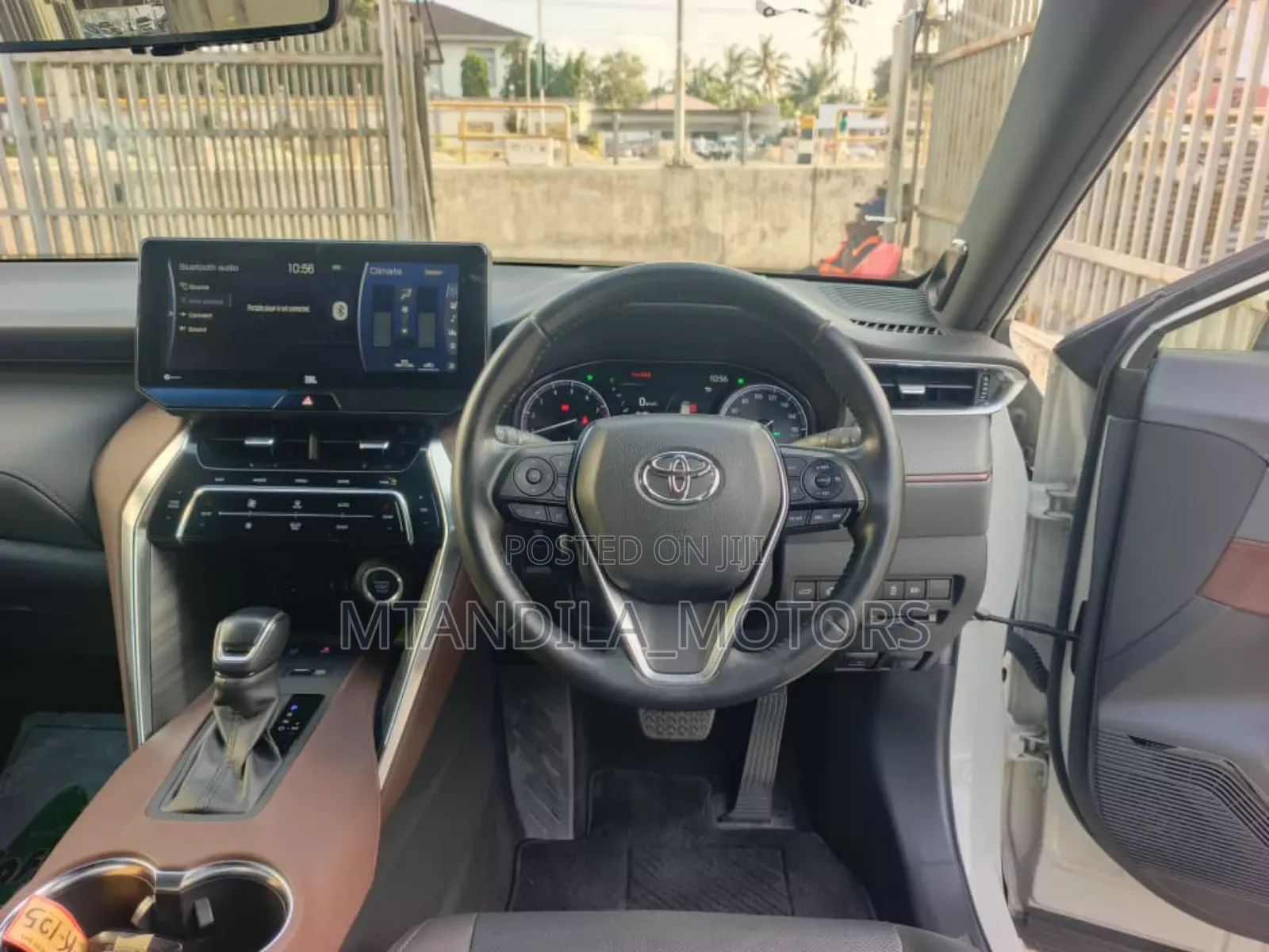 Toyota Harrier 2.5 Hybrid GR Sport 2020 White