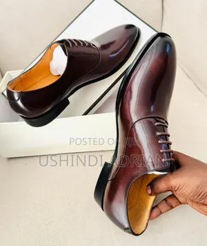 Viatu Vya Ngozi Vya Kiume–Brand New!