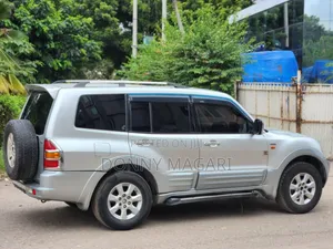 Mitsubishi Pajero 2007 Silver