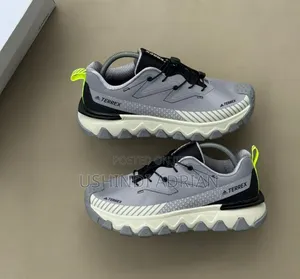 Viatu Vya Adidas Terrex