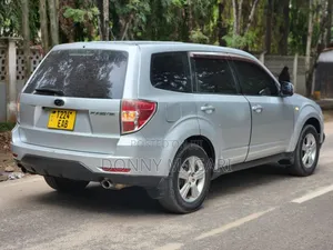 Subaru Forester 2009 Silver