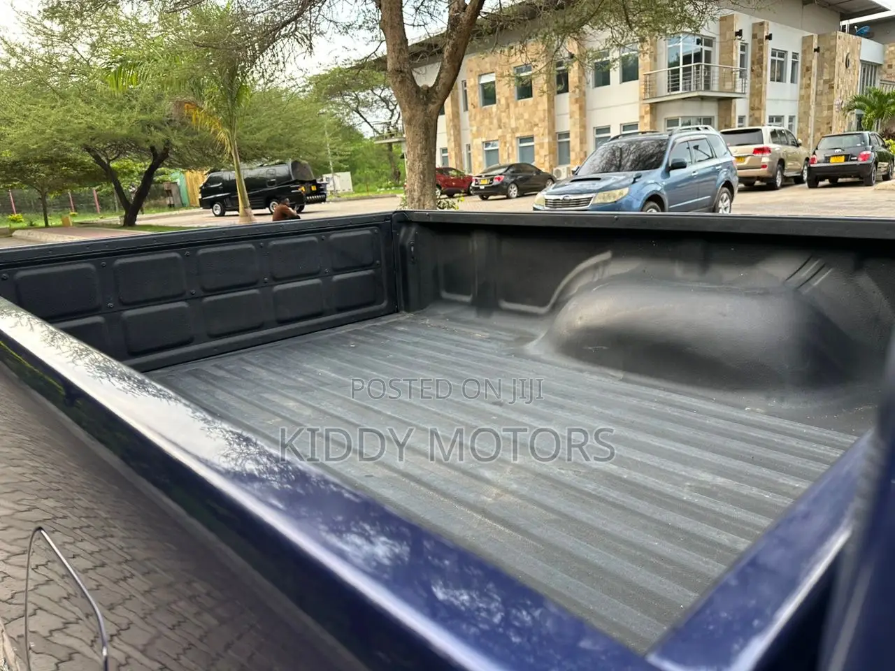 Toyota Hilux 2000 Blue