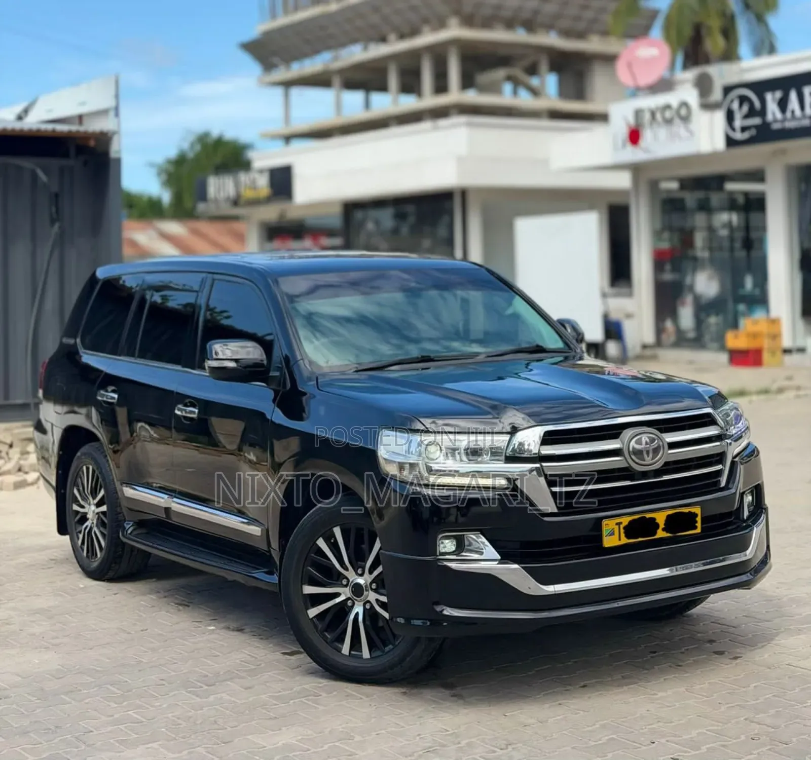 Toyota Land Cruiser 2017 Black