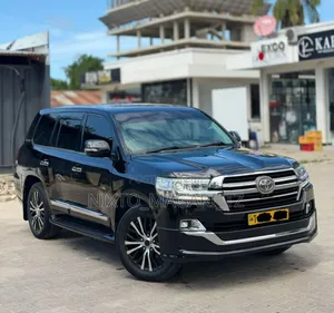 Toyota Land Cruiser 2017 Black