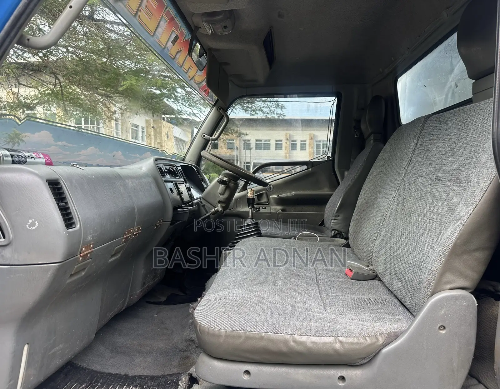 Mitsubishi Canter 1998 Blue
