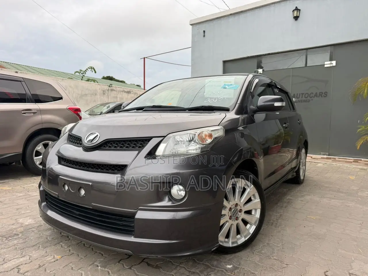 Toyota IST 2009 Gray