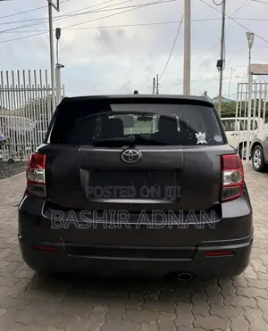 Toyota IST 2009 Gray