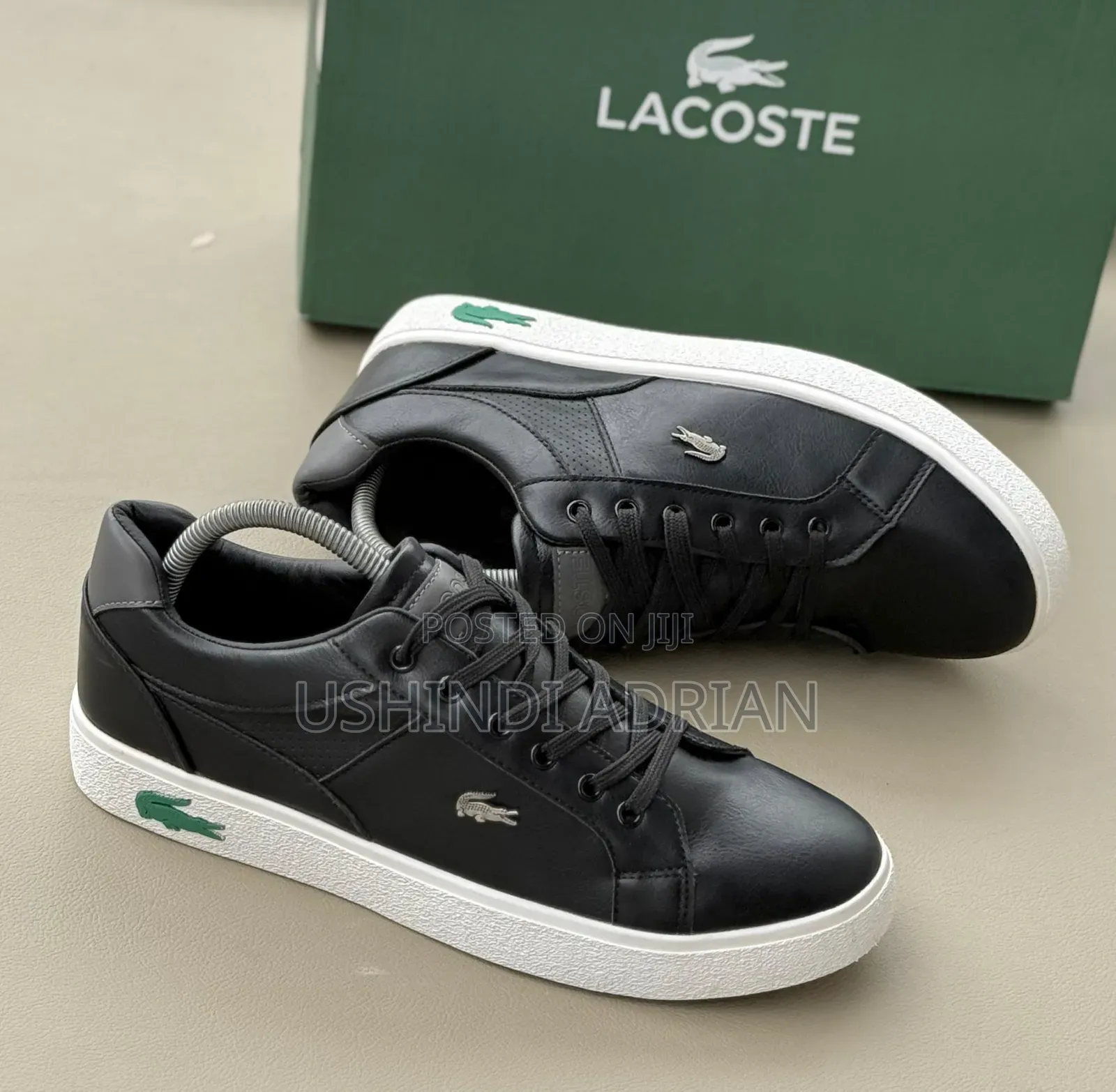 Viatu Vya Kisasa Lacoste