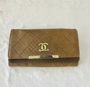Wallet Mpya Za Kike