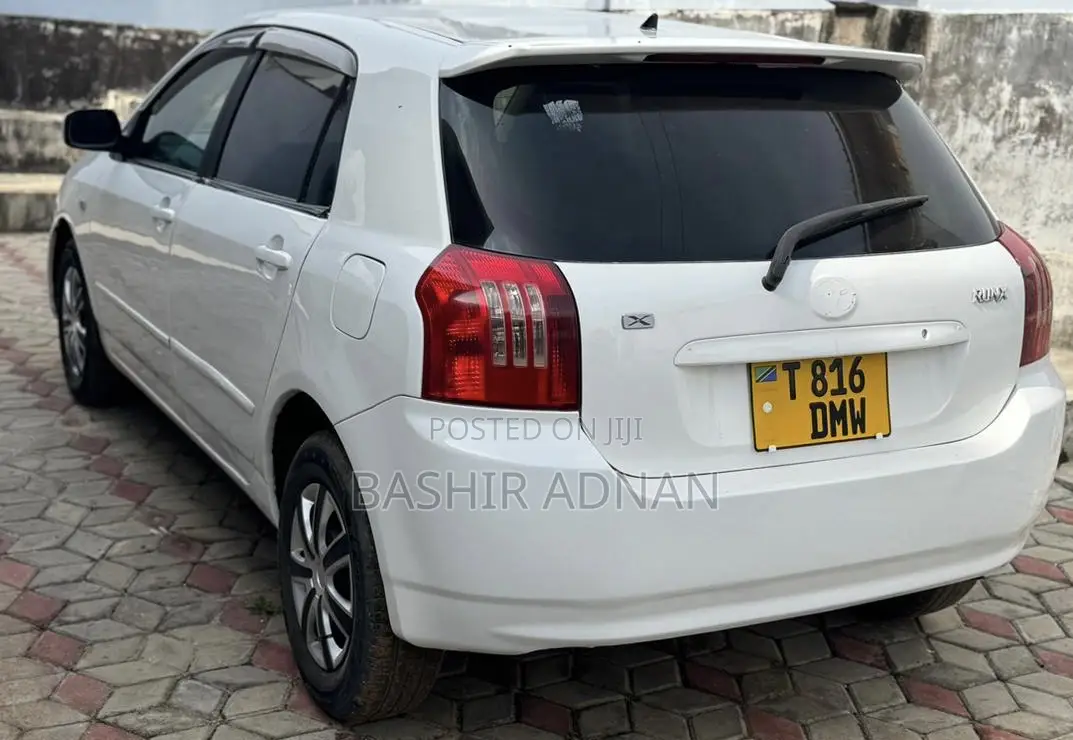 Toyota Corolla RunX 1.5 X FWD 2005 White
