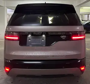 Land Rover Discovery 2022 Gray
