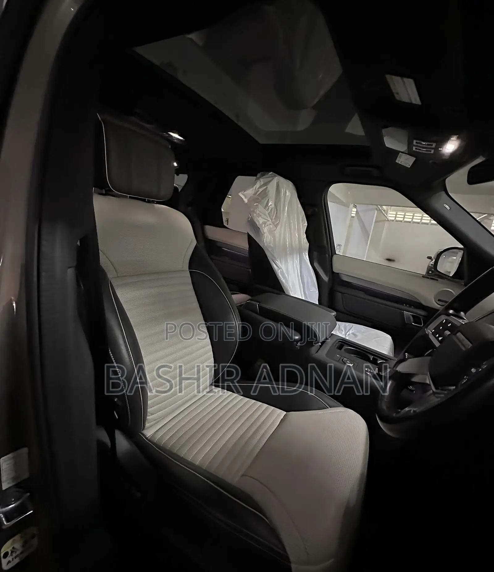 Land Rover Discovery HSE R-Dynamic 2022 Beige