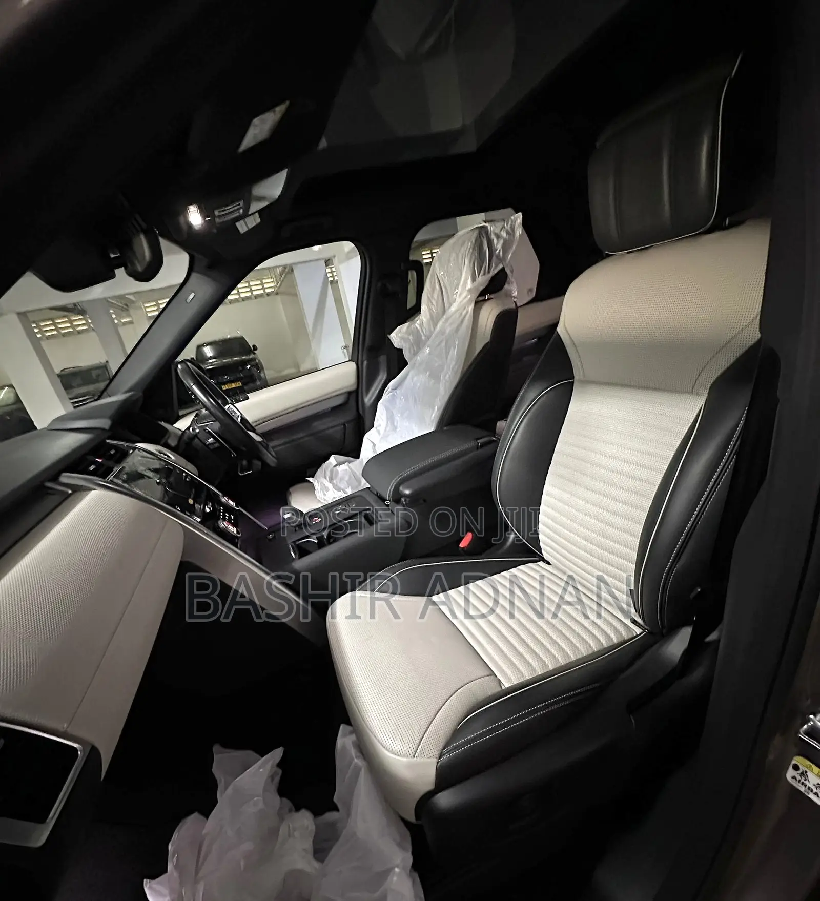 Land Rover Discovery HSE R-Dynamic 2022 Beige
