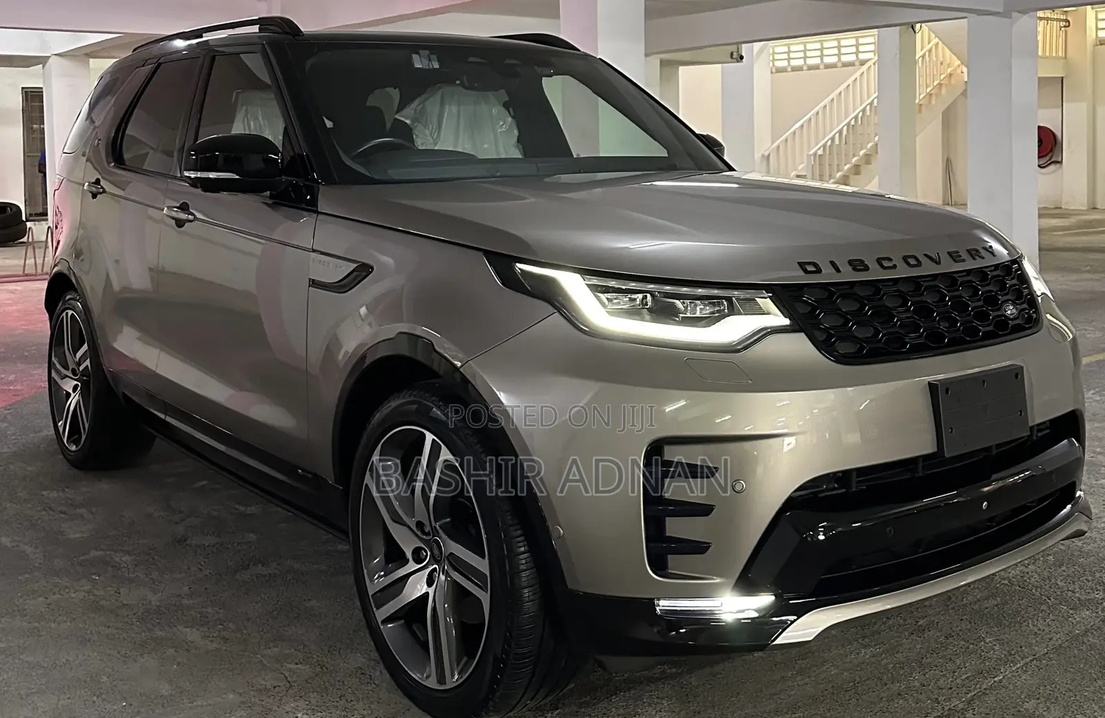 Land Rover Discovery HSE R-Dynamic 2022 Beige