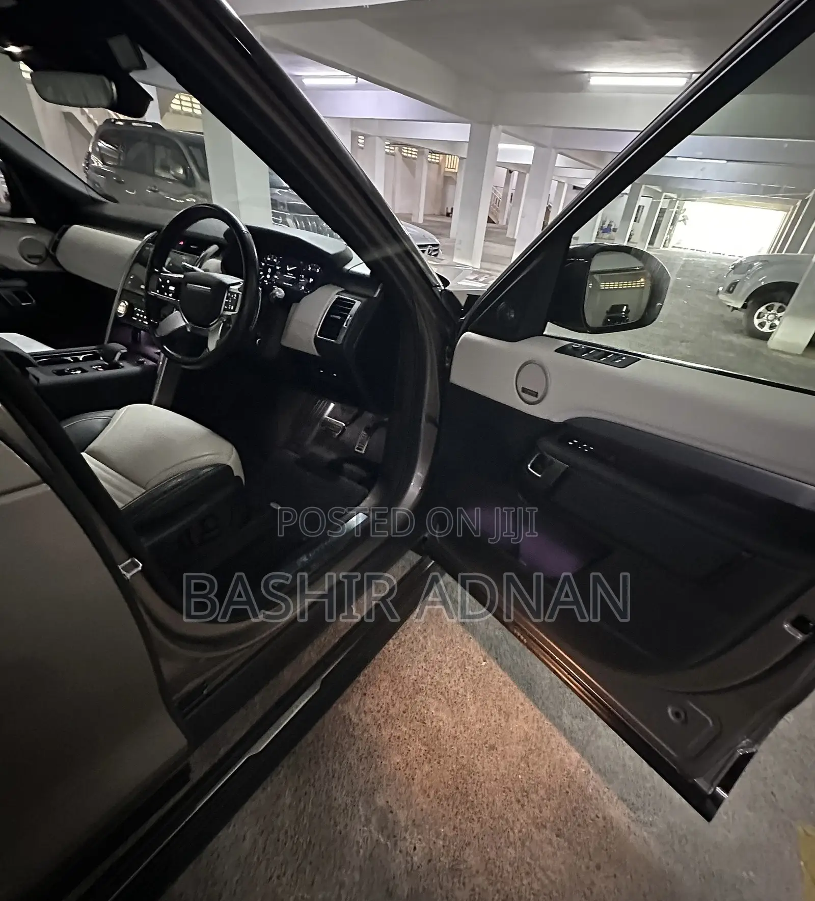 Land Rover Discovery HSE R-Dynamic 2022 Beige