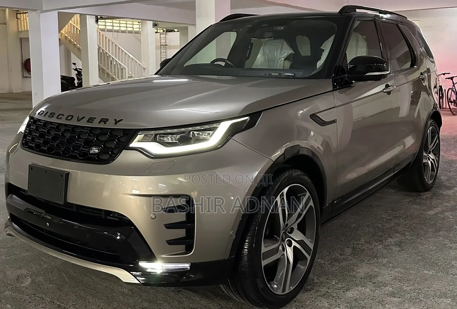 Land Rover Discovery HSE R-Dynamic 2022 Beige