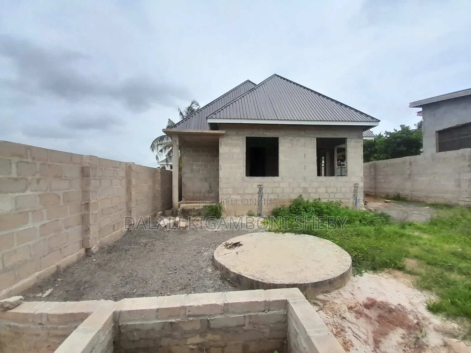 3bdrm House in Kigamboni Mikwambe for sale