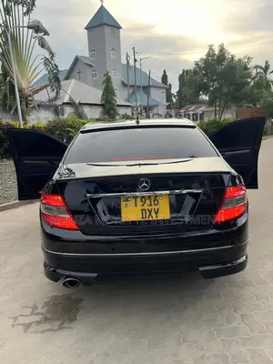 Mercedes-Benz C-Class 2008 Black