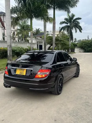 Mercedes-Benz C-Class 2008 Black
